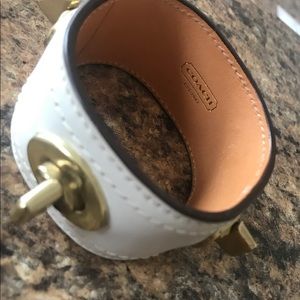 Coach Leather Turnlock Bracelet